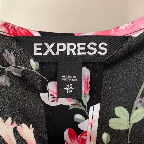 Express Floral Tank - Picture 3 of 3